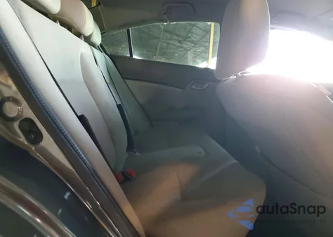 2012 Honda Civic Lx z USA, uszkodzony, nr VIN 19XFB2F50CE387051